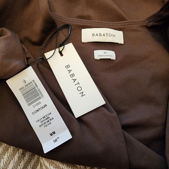 NWT Aritzia Bodysuit - Picture 4 of 8